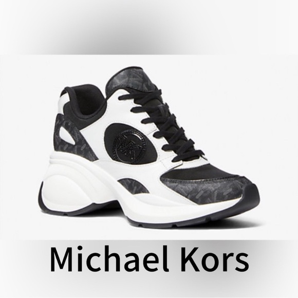 Michael Kors Zuma Empire Signature Logo and Mesh Trainer 8.5
Excellent condition - Picture 1 of 8
